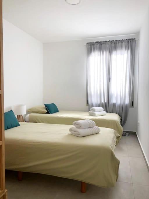 Casa Alejandro 5 Las Vistas Лос Кристианос Екстериор снимка