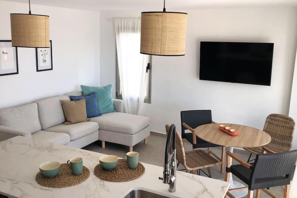 Casa Alejandro 5 Las Vistas Лос Кристианос Екстериор снимка